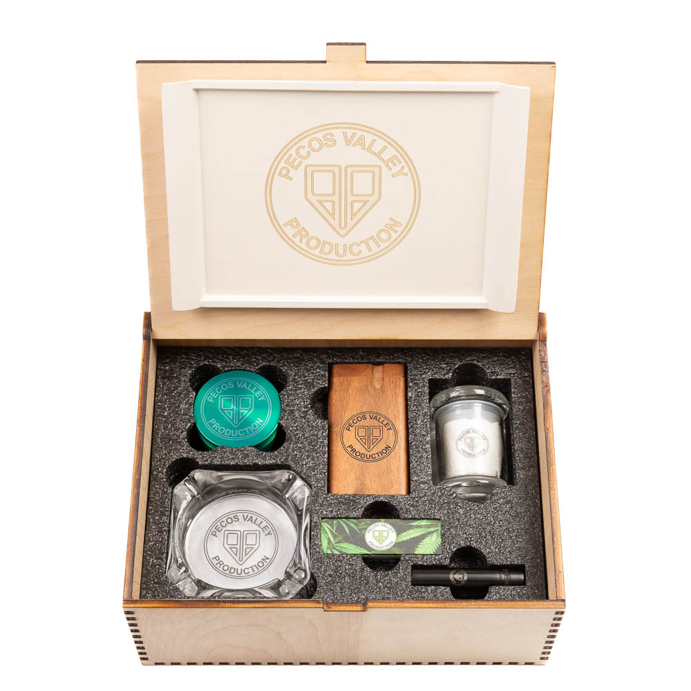 Pecos_Valley_Custom_420_Kit Custom 420 Gift Sets for Pecos Valley Lid Open